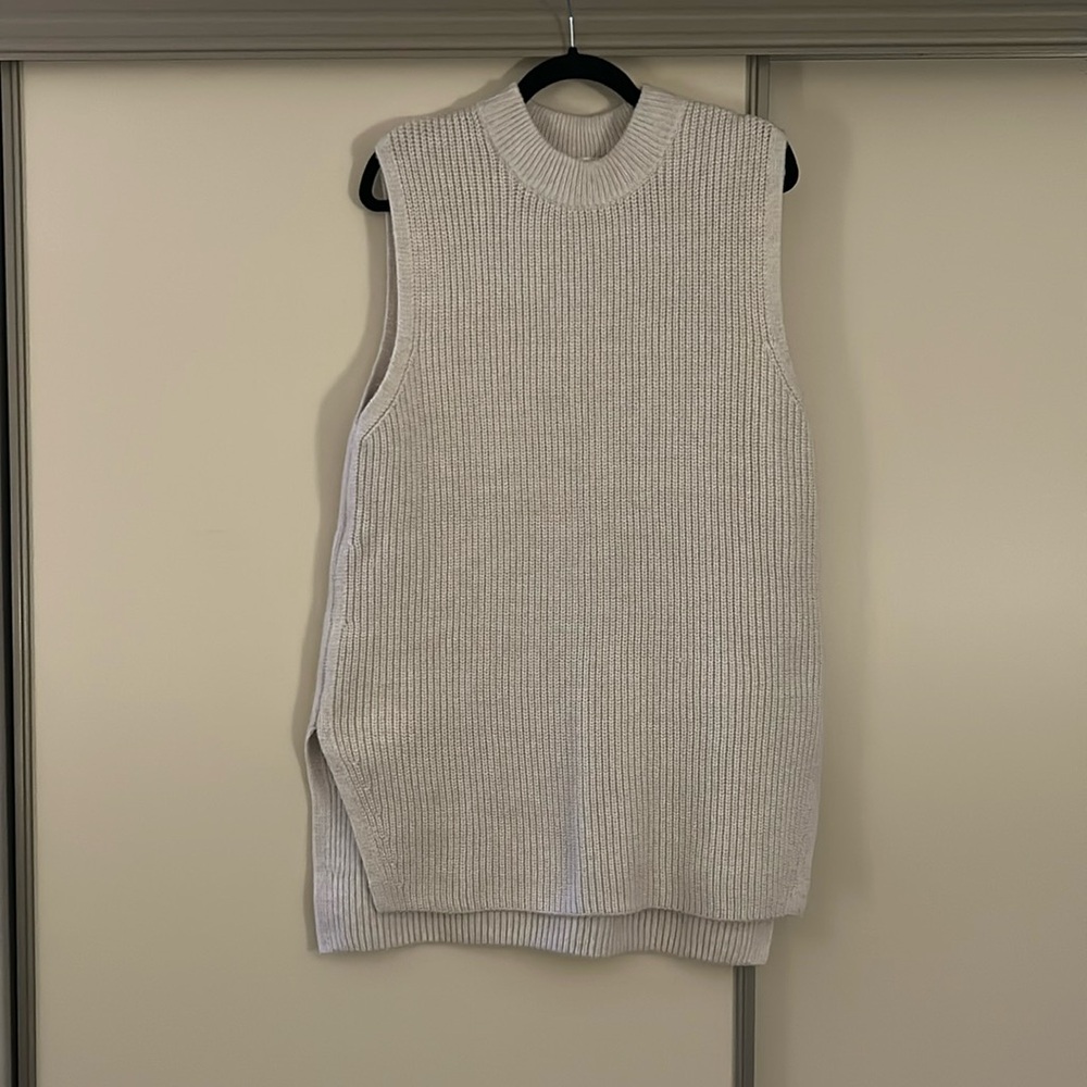 Longline knit vest